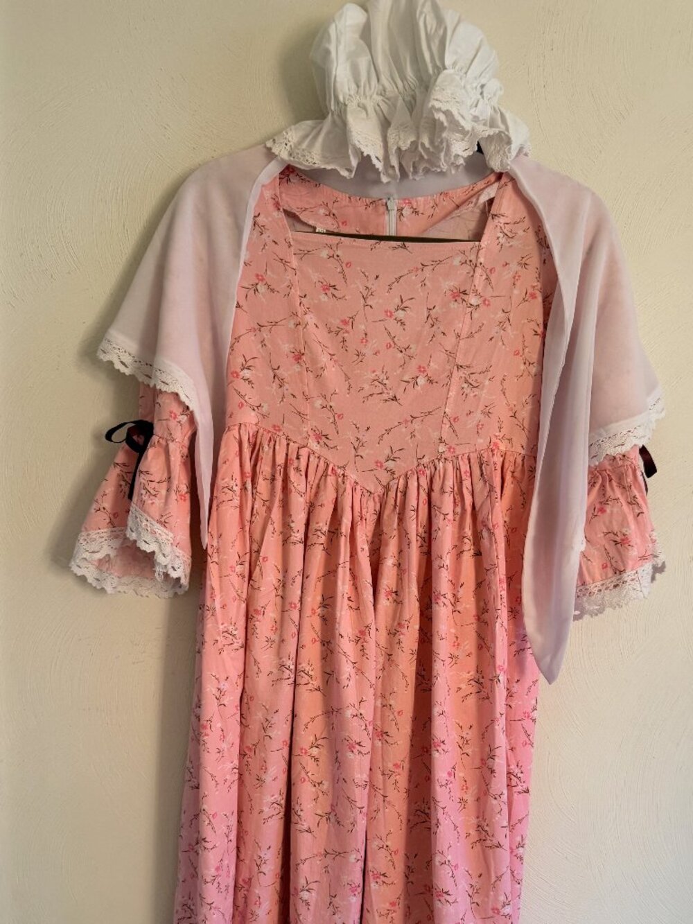 Girls Size 10 Colonial Pioneer Costume Dress Bonnet Shawl 3 Piece